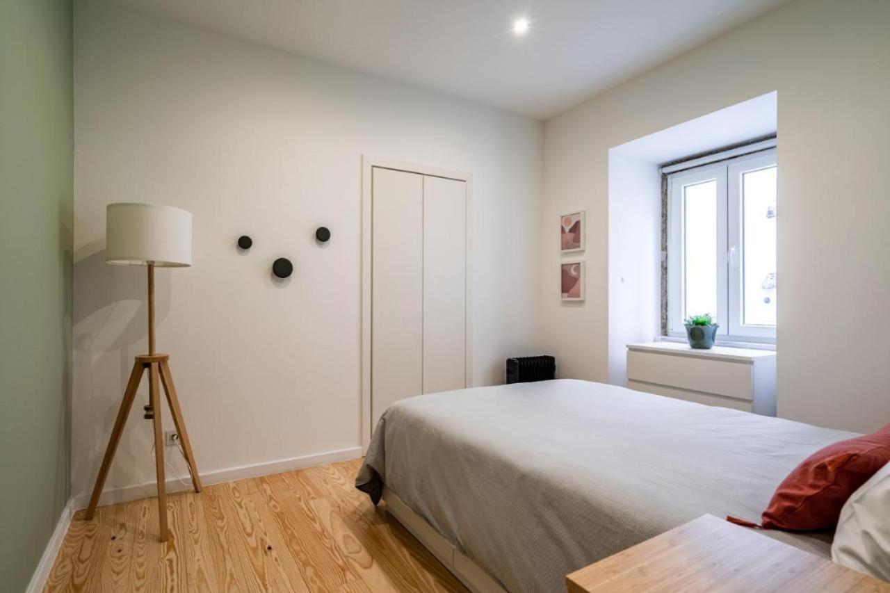 Apartment Whome Chic 2-bed Near Santos & Alcantara Perfect For Families & Couples *